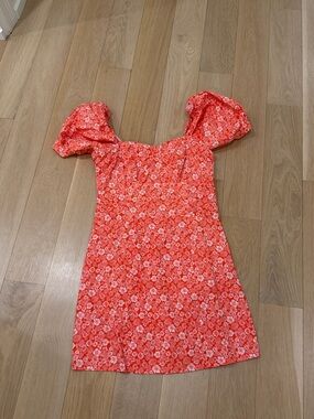 Women's Floral Puff-Sleeve Mini Dress in Coral Pink